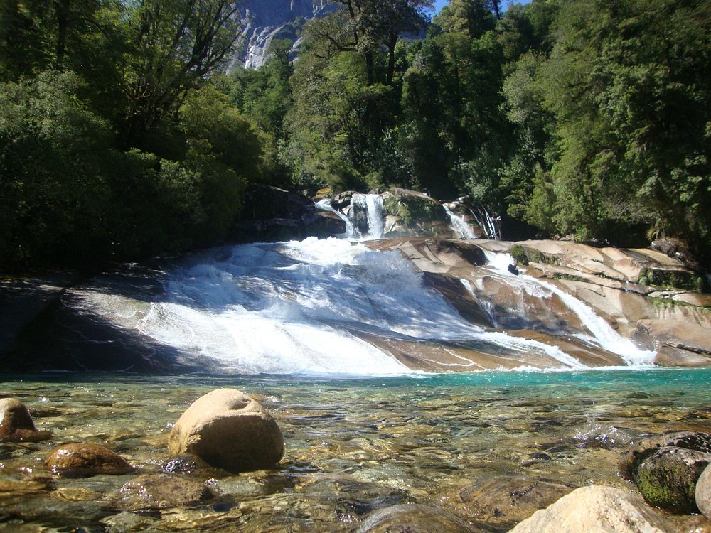 Valle de Cochamó: El Yosemite Chileno que el Mundo Está Descubriendo y la Oportunidad de Inversión en la Naturaleza